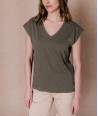 C'EST BEAU LA VIE kaki logo t-shirt