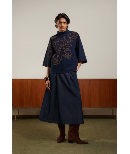 ATMOS blauwe pull met bruine bloemapplicatie