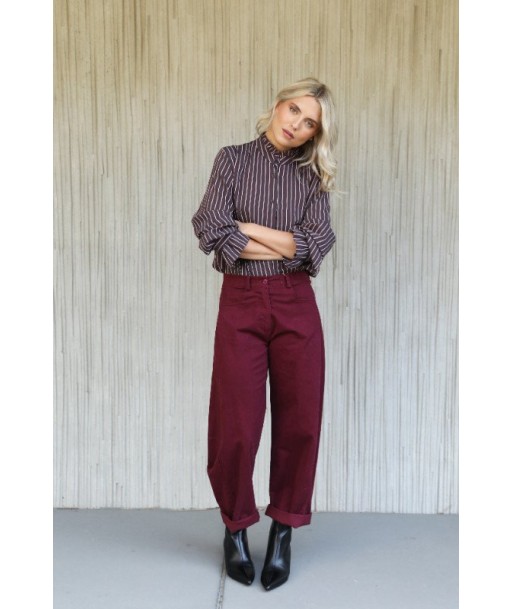 BELLITA wijnkleurige barreljeans