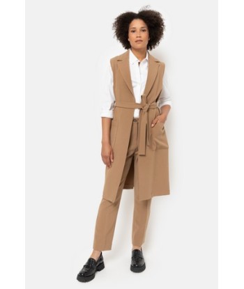 TERRE BLEUE camel mouwloze vest