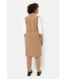 TERRE BLEUE camel mouwloze vest